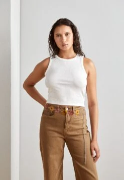 Even&Odd 2 PackTopOff-White/Dark Brown Donna T-shirt E Top EV421D1BI-A12 10 Even&Odd 2 PackTopOff-White/Dark Brown Donna T-shirt E Top EV421D1BI-A12 -Vendite Even&Odd 6bce0c7de1a24b98addd9a728c2978d2