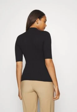 Even&Odd T-Shirt BasicBlack Donna T-shirt E Top EV421I0BA-Q11 8 Even&Odd T-Shirt BasicBlack Donna T-shirt E Top EV421I0BA-Q11 -Vendite Even&Odd 8040f1b6db704e0c99c9d1d30251d656