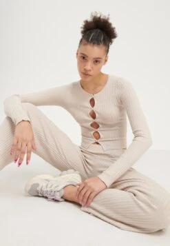 Vendite Even&Odd -Vendite Even&Odd 837847b0eaa54dc9833a93d5163ebb03