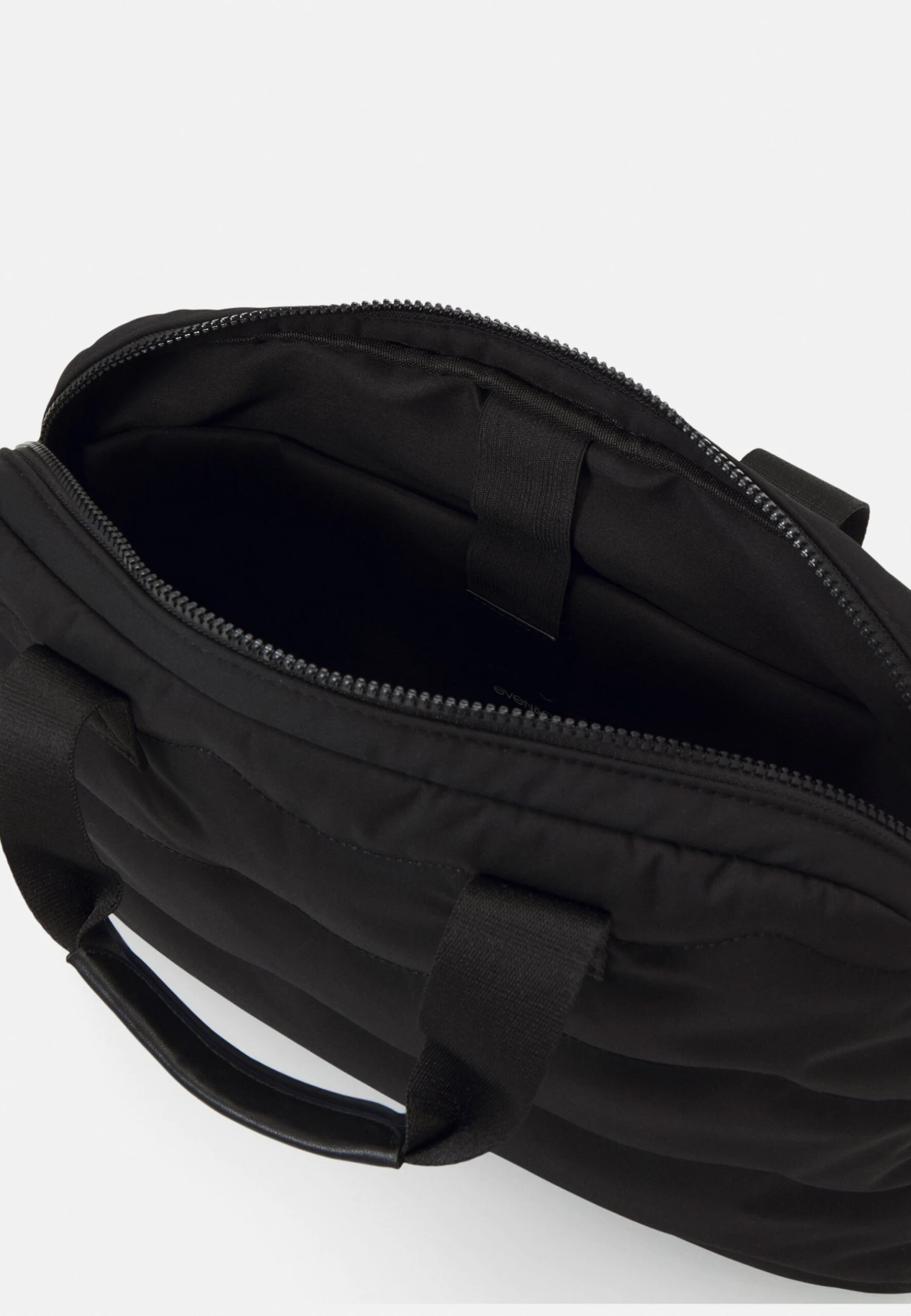 Even&Odd Borsa Porta PcBlack Donna Borse EV451H152-Q11 4 Even&Odd Borsa Porta PcBlack Donna Borse EV451H152-Q11 - immagine 4